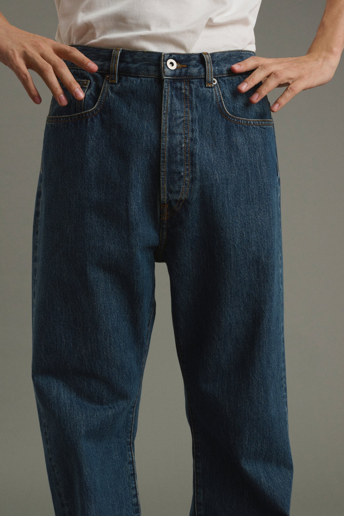 Jean Tom - Faded Blue Denim - Cotton - Men vue 4