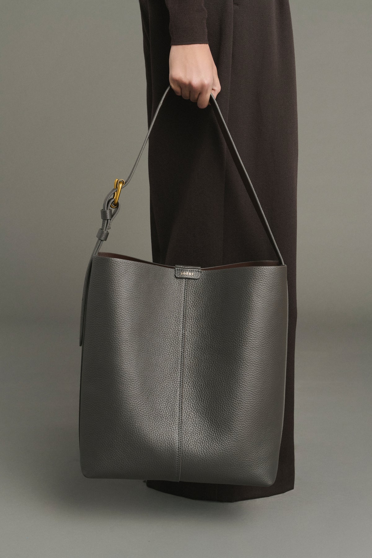 Saudade Bag - Steel Grained Leather Bucket - Soeur vue 2