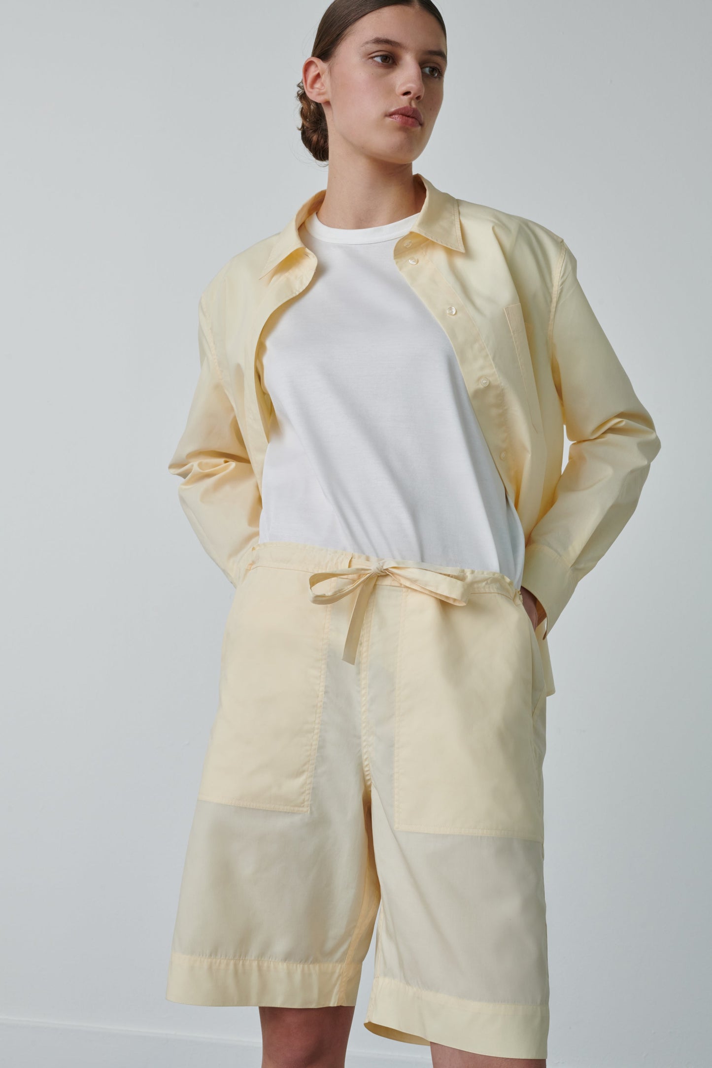 EAST OFF-WHITE SIDE SHORTS