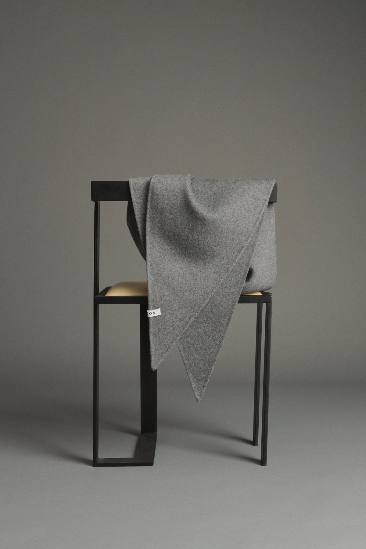 Jamelia Cape - Light Grey - Wool - Women